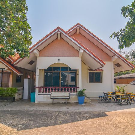 Seaside Hua Hin Hotel Khao Tao Exterior photo