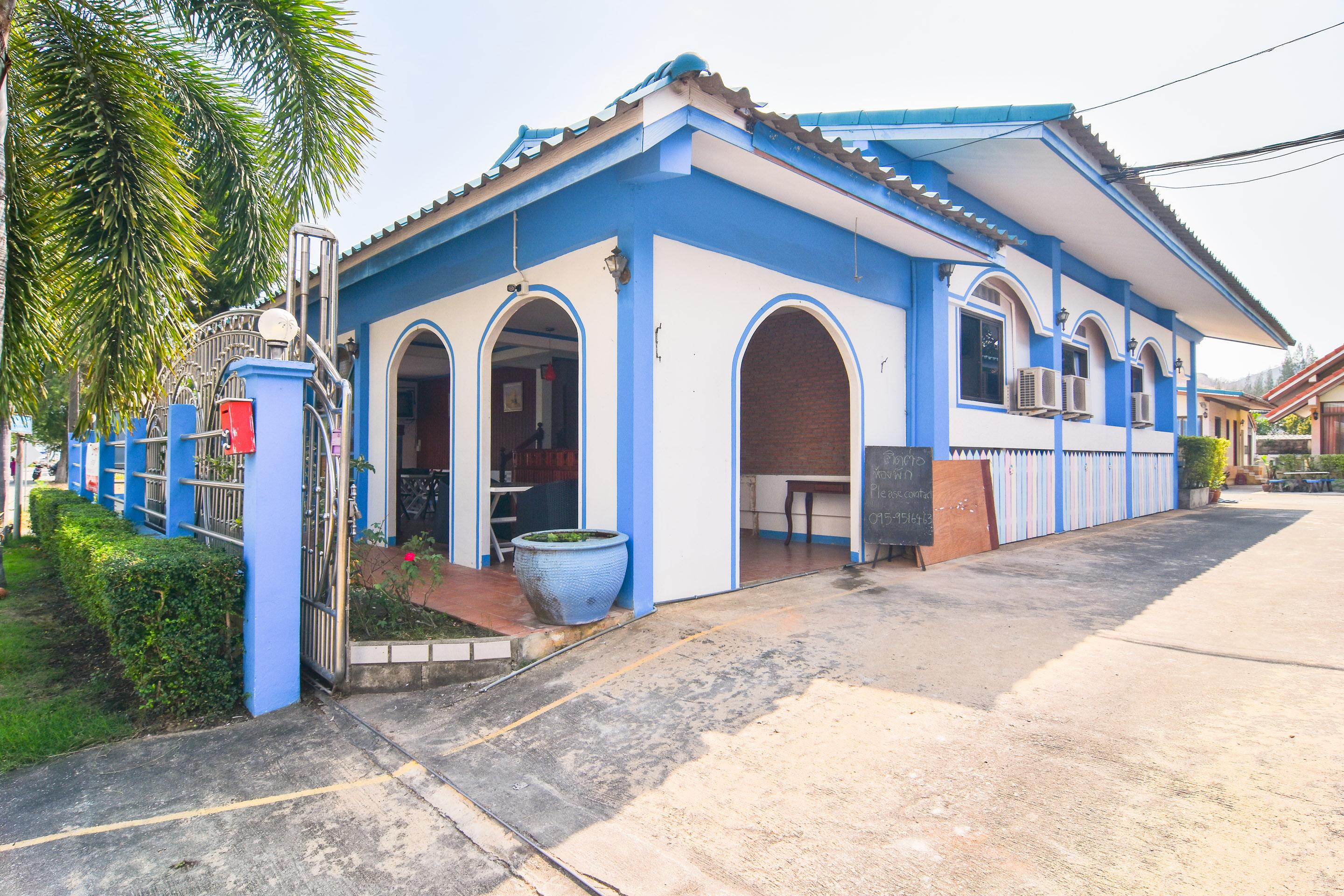 Seaside Hua Hin Hotel Khao Tao Exterior photo